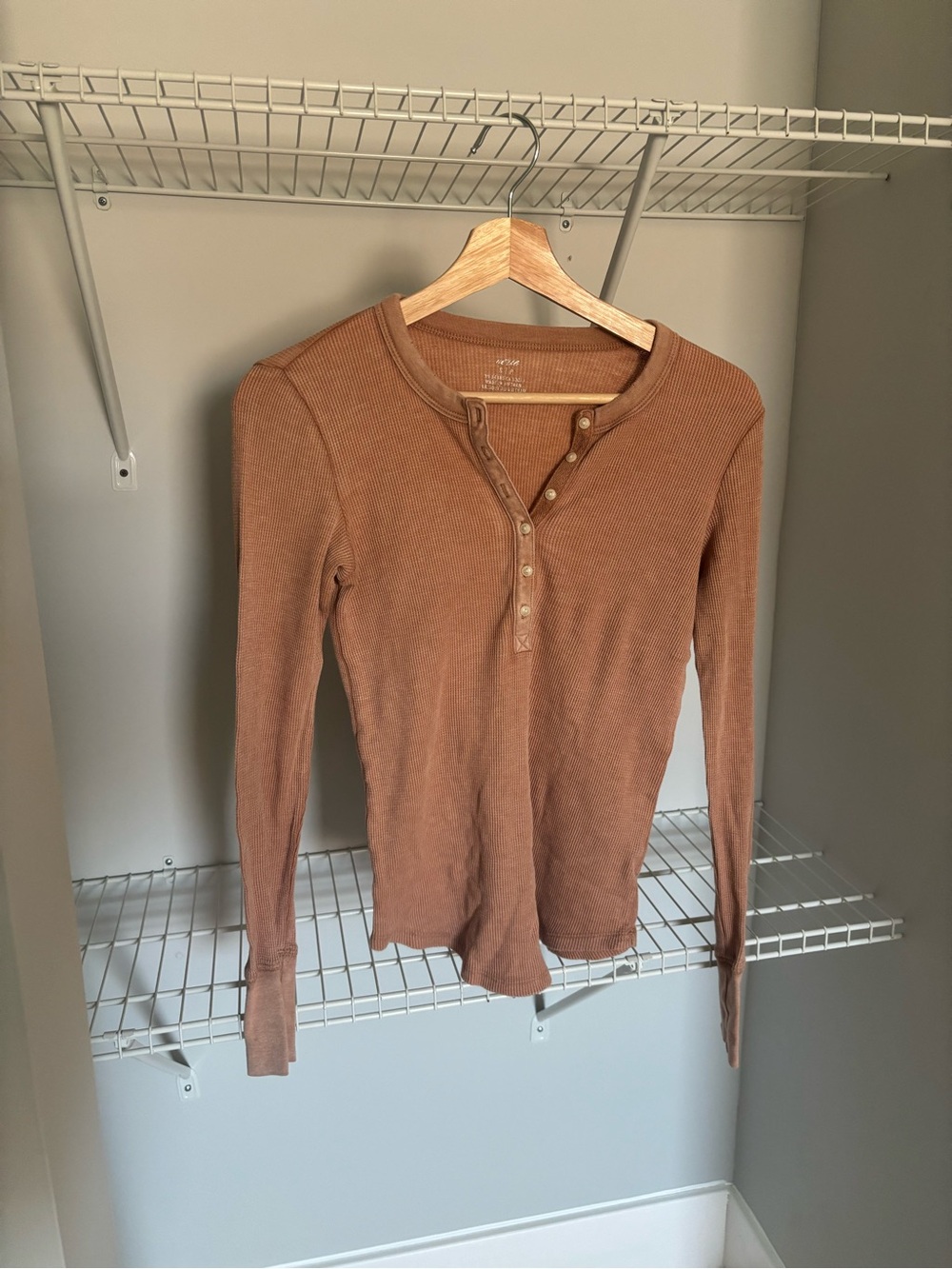 aerie Rust Long Sleeve Henley Ribbed Top
